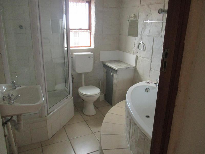 4 Bedroom Property for Sale in Dana Bay Western Cape